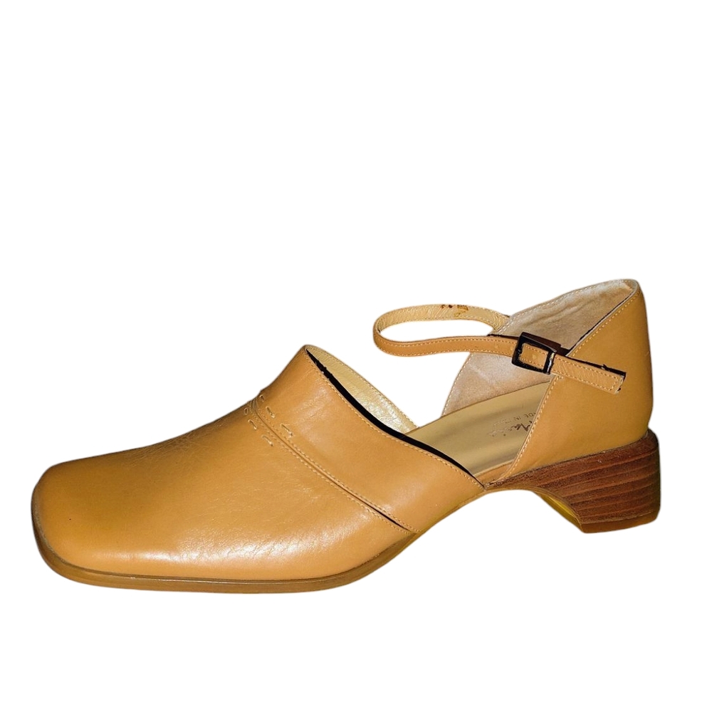 Women's Tan Leather Ankle-Strap Low Heel Loafers